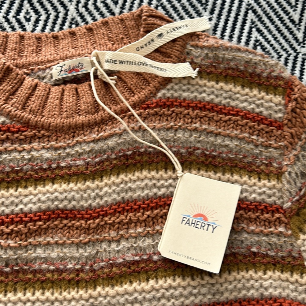 NWT size S Faherty alpaca stripe knit sweater. Made in Peru. So cute! - Picture 7 of 8